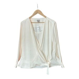 Chico’s Surplice Pullover Side Tie Top in Cream - Size 3 (US 16)